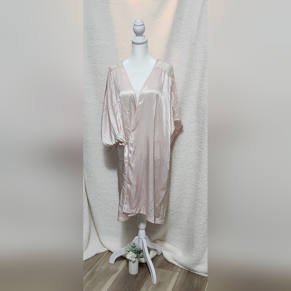 Secret Treasures Comono / Slip Cover-up / Intimates
